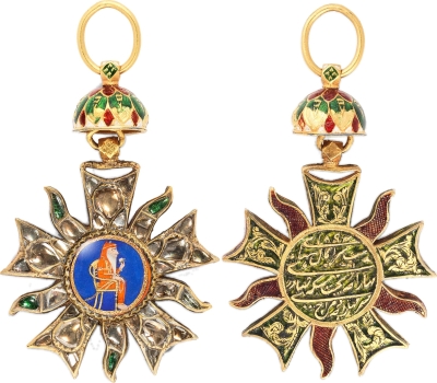 Kaukab-i-Iqbal-i-Punjab, 2nd Class, VS1894
Bonhams Auctions,

Kaukab-i-Iqbal-i-Punjab
Order of the Propitious Star of the Punjab

Order of the Propitious Star of the Punjab (Kaukab-i-Iqbal-i-Punjab), INSTITUTED BY MAHARAJA RANJIT SINGH, SECOND CLASS, AWARDED BY THE SIKH COURT TO IMPORTANT COURTIERS, DIPLOMATS OR ENVOYS
Lahore, dated [VS] 1894/AD 1837

Classes -
1st Class - Diamonds
2nd Class - Diamonds & Emeralds
3rd Class - Emeralds
