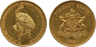 Faridkot, Medallic 1/3 Mohur
Issued during the Viceregal visit to the state in 1941.
Baldwins Auctions Ltd. Auction 84 (25.09.2013) Coins of India. Princely States. Faridkot State, Gold Nazarana ⅓ -Mohur, 1941, obv bust facing left, 3.72g (KM XM3). About extremely fine. Part of the David Fore Collection of British Indian Coins.
